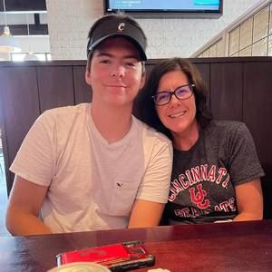 Meet your Posher, Lesa